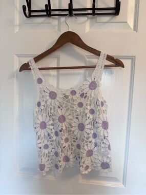 Altar’d State Lavender and White Daisy Crochet Tank Top